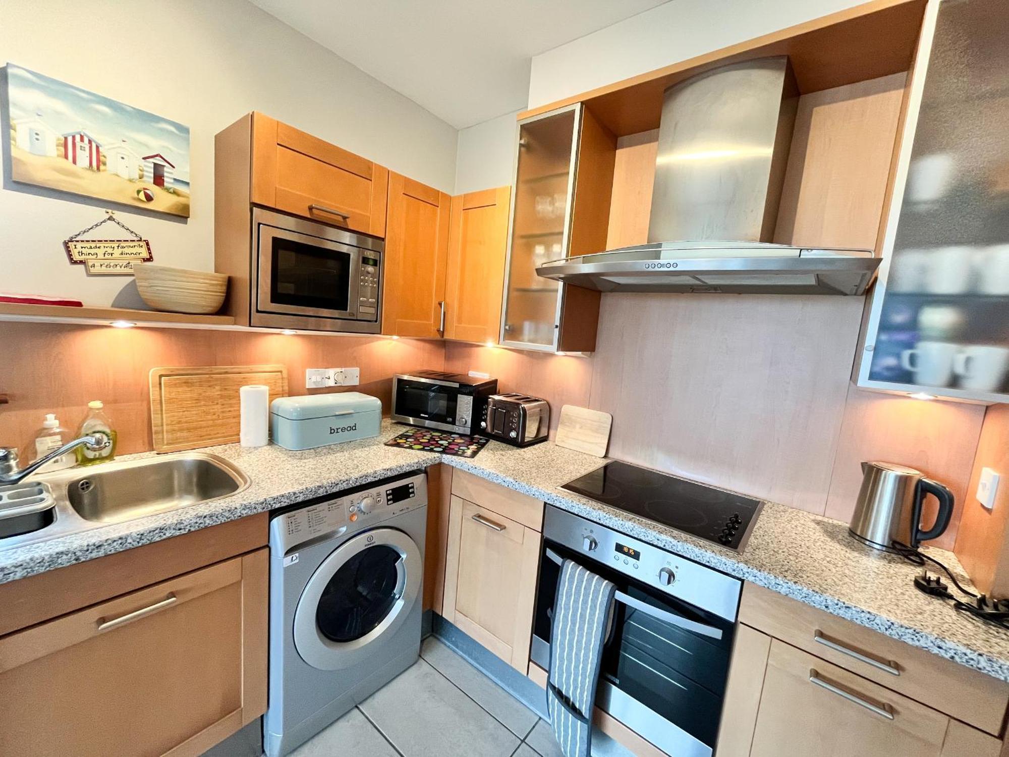 Vila Sea Haven - My Tranquil Costal Retreat - Commanding Views Youghal Exteriér fotografie