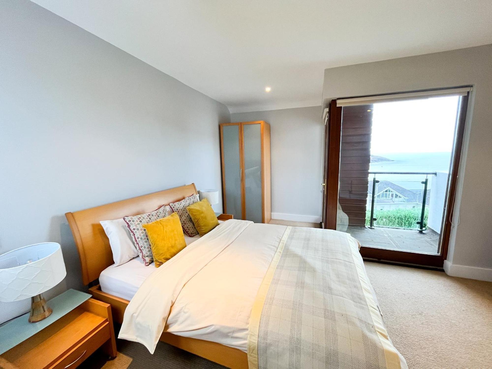 Vila Sea Haven - My Tranquil Costal Retreat - Commanding Views Youghal Exteriér fotografie