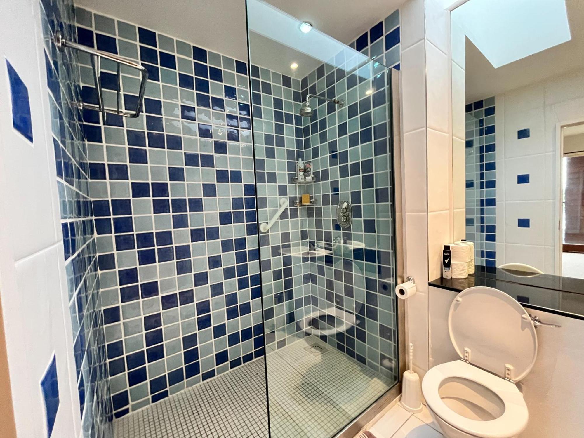 Vila Sea Haven - My Tranquil Costal Retreat - Commanding Views Youghal Exteriér fotografie